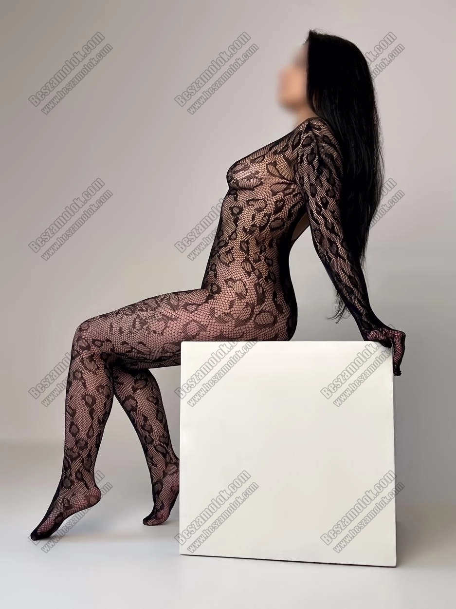 Zoé arckepes szexpartner kepes profil - arckepes-szexpartner.hu Zoé - +36 30 662 7641 - arckepes szexpartner foto