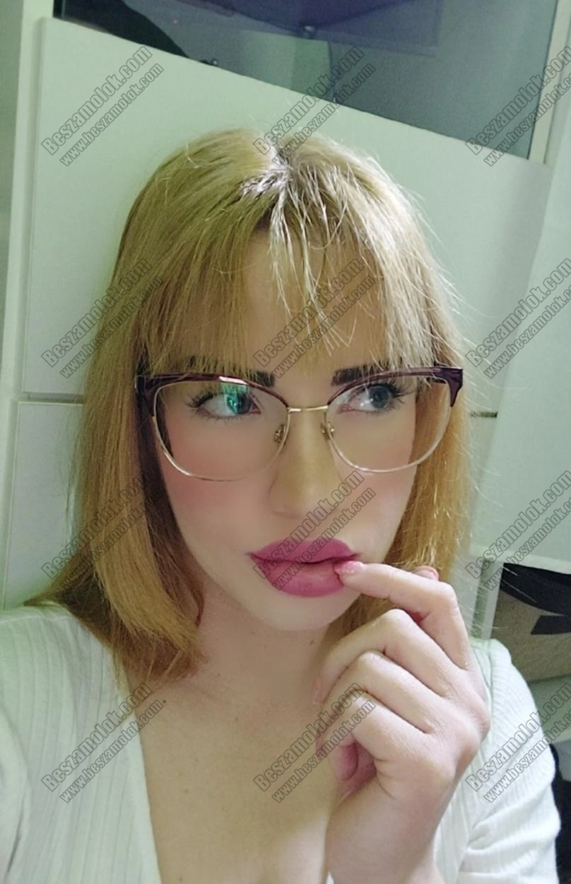 Lotti - +36 20 558 2031 - arckepes szexpartner foto