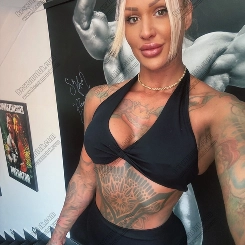 Dylan.Ryder arcképes szexpartner valódi arcfotó profilkép